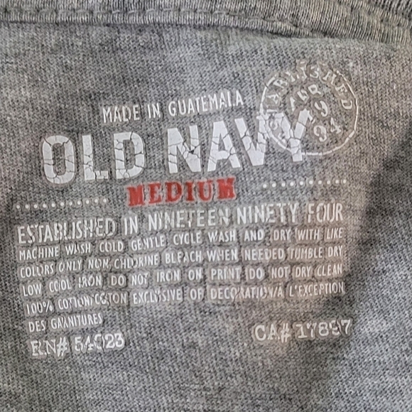 Old Navy Quality of life T-shirt size M - Picture 8 of 8